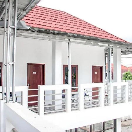 Ketapang  Samar Wulu Guest House Syariah Mitra Reddoorz Near Ketapang מראה חיצוני תמונה